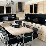 Magnifique 12 Pers - 6 Avec Salle De Bain Privative Au Calme - 30 Min Asterix - Ecrin De Charme Apartamento Compiègne