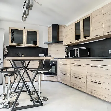 Appartement Magnifique 12 Pers - 6 Avec Salle De Bain Privative Au Calme - 30 Min Asterix - Ecrin De Charme