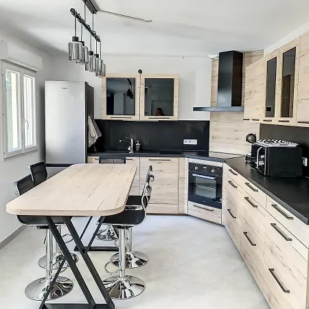 Magnifique 12 Pers - 6 Avec Salle De Bain Privative Au Calme - 30 Min Asterix - Ecrin De Charme 아파트