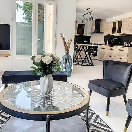 아파트 Magnifique 12 Pers - 6 Avec Salle De Bain Privative Au Calme - 30 Min Asterix - Ecrin De Charme 콩피에뉴