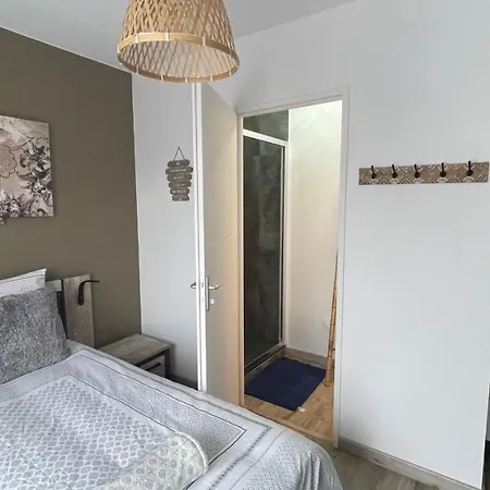 Magnifique 12 Pers - 6 Avec Salle De Bain Privative Au Calme - 30 Min Asterix - Ecrin De Charme Appartement *