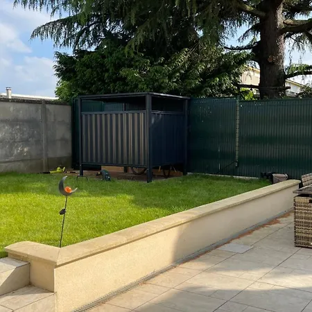 Magnifique 12 Pers - 6 Avec Salle De Bain Privative Au Calme - 30 Min Asterix - Ecrin De Charme 아파트 *